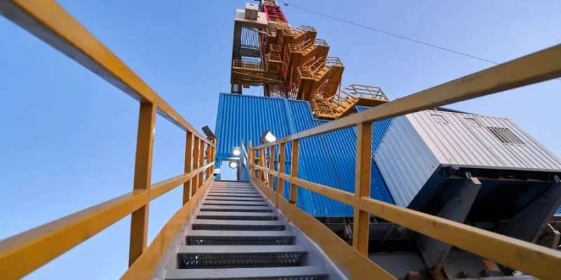 Із них сім іноземних. 25 компаній хочуть видобувати нафту та&nbsp;газ в&nbsp;Україні