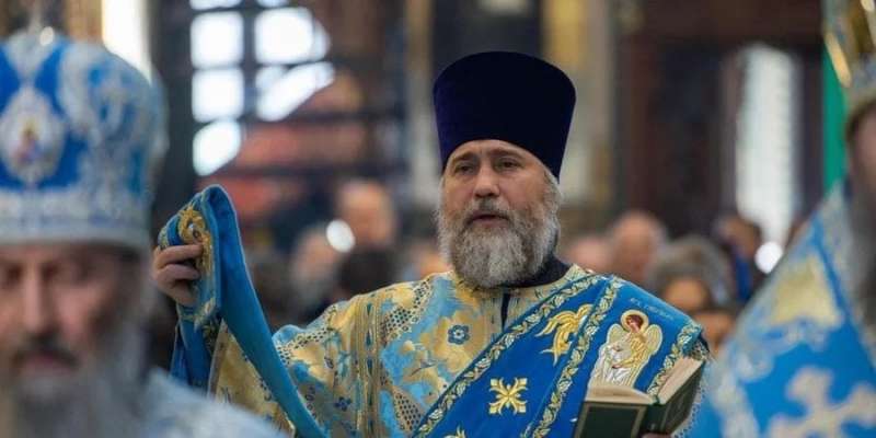 Невгамовний панотець Вадим. Новинський намагається захопити контроль над Харківобленерго — заява компанії